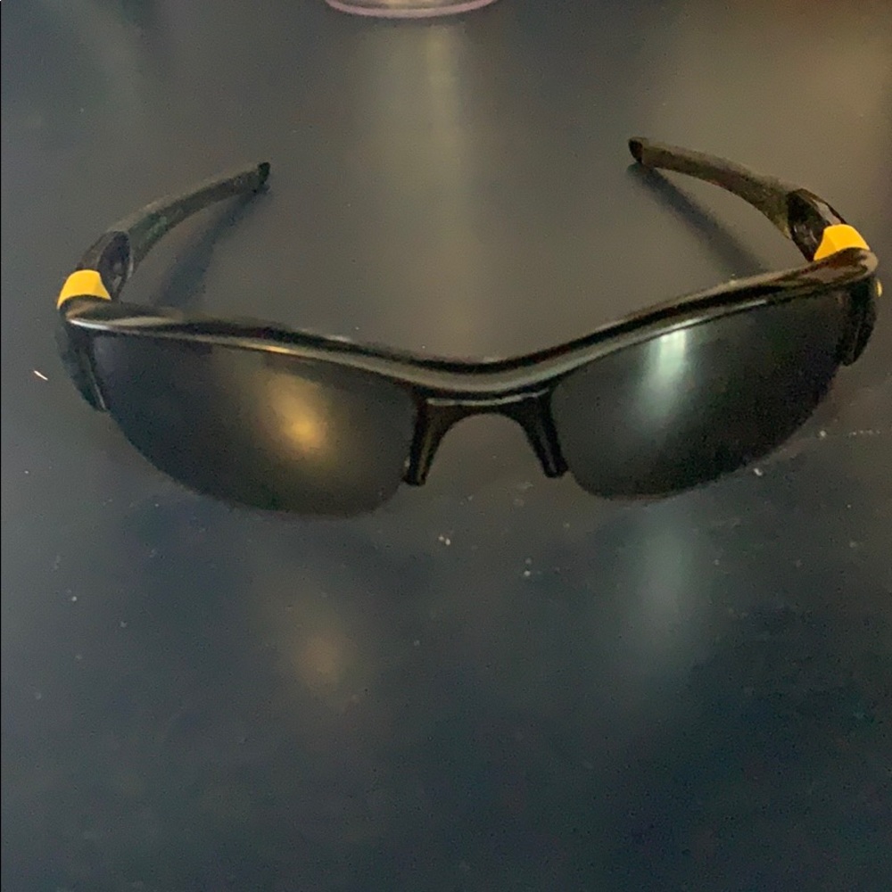 Oakley LiveStrong Sunglasses